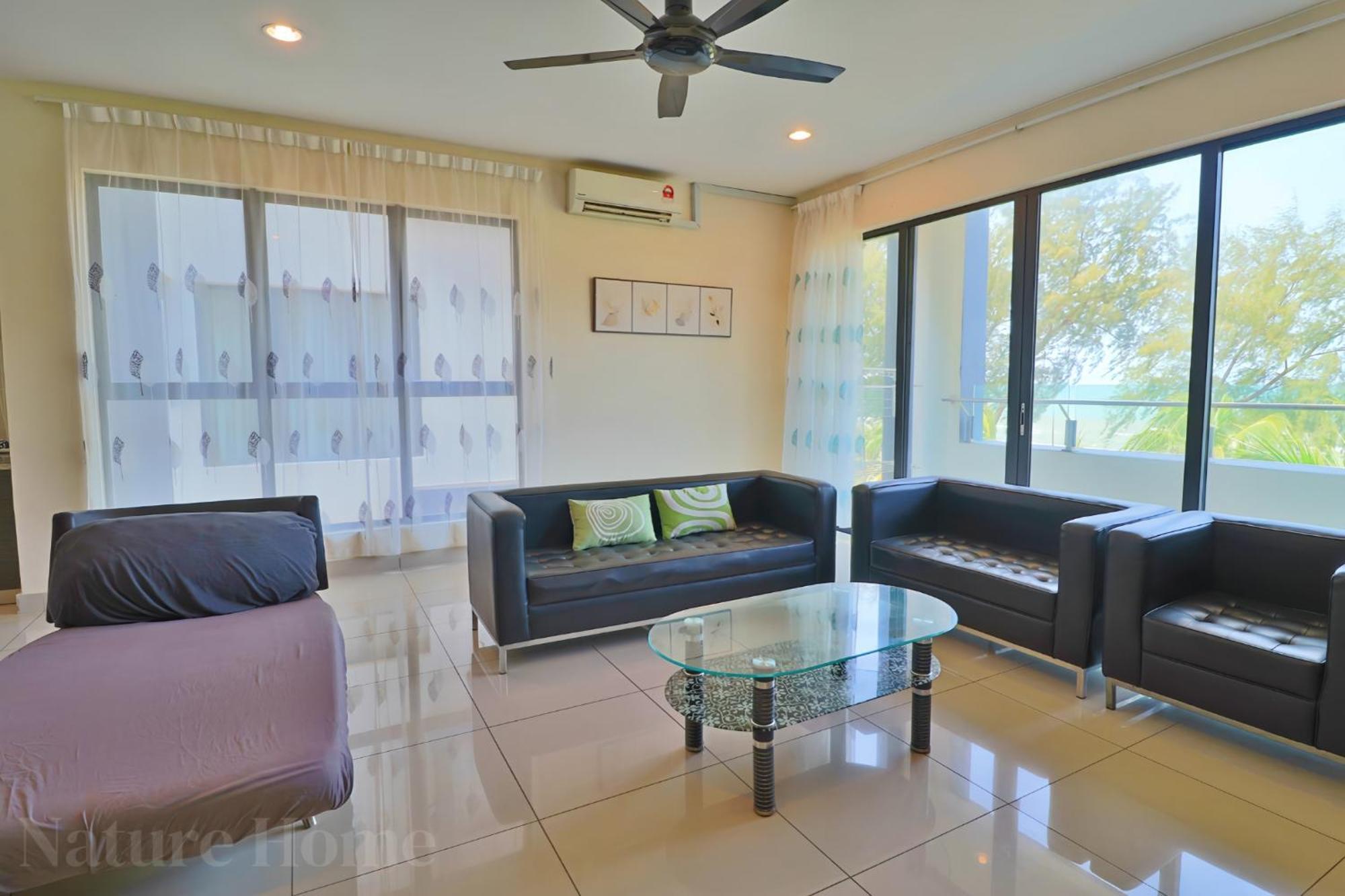 Swiss Garden Residences Beachfront By Nature 2 * Kuantan