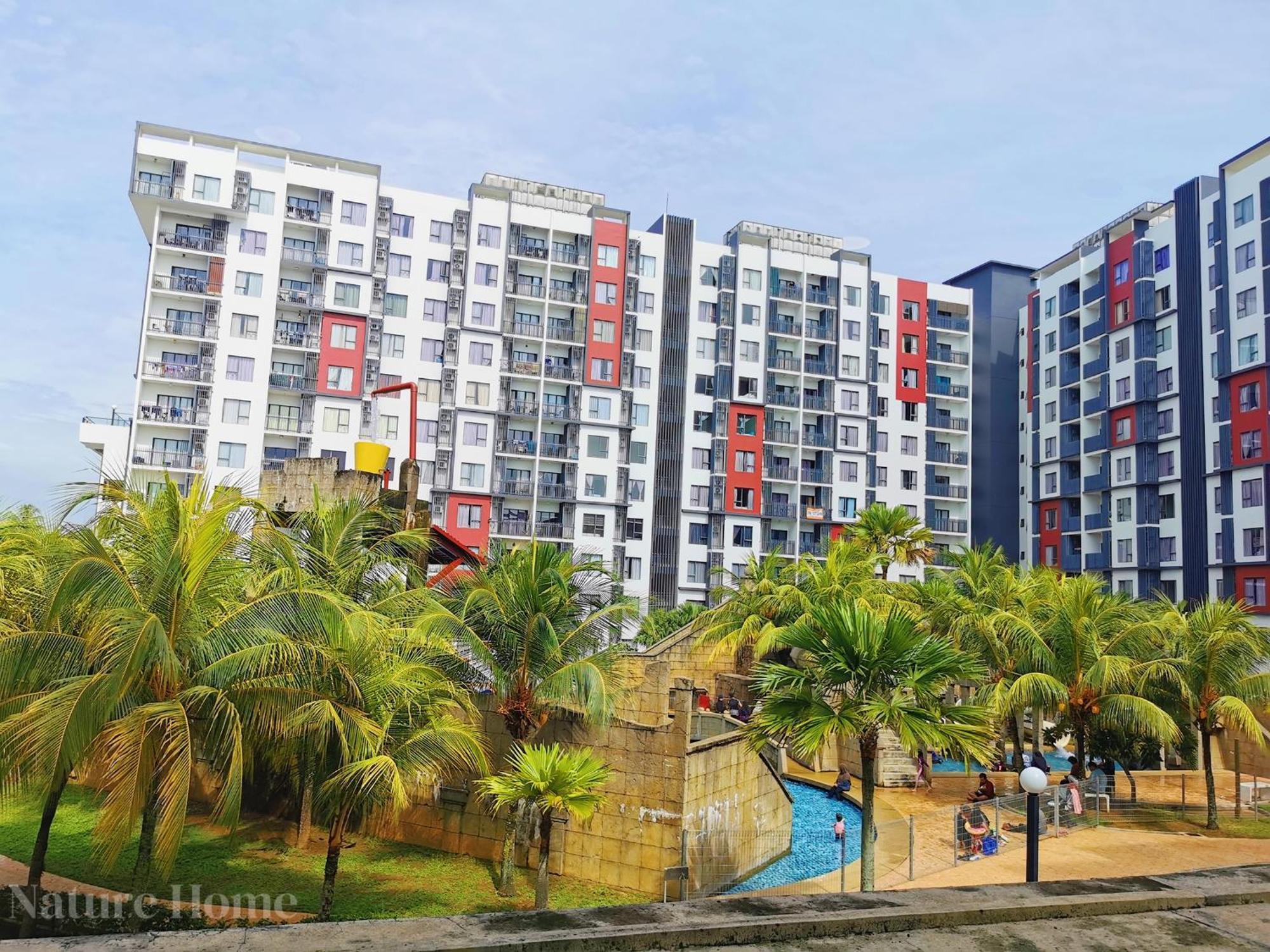Swiss Garden Residences Beachfront By Nature 2 * Kuantan