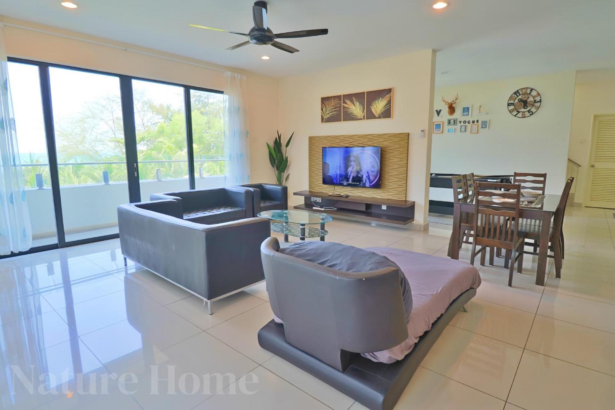 Apartment Swiss Garden Residences Beachfront By Nature 2 Kuantan