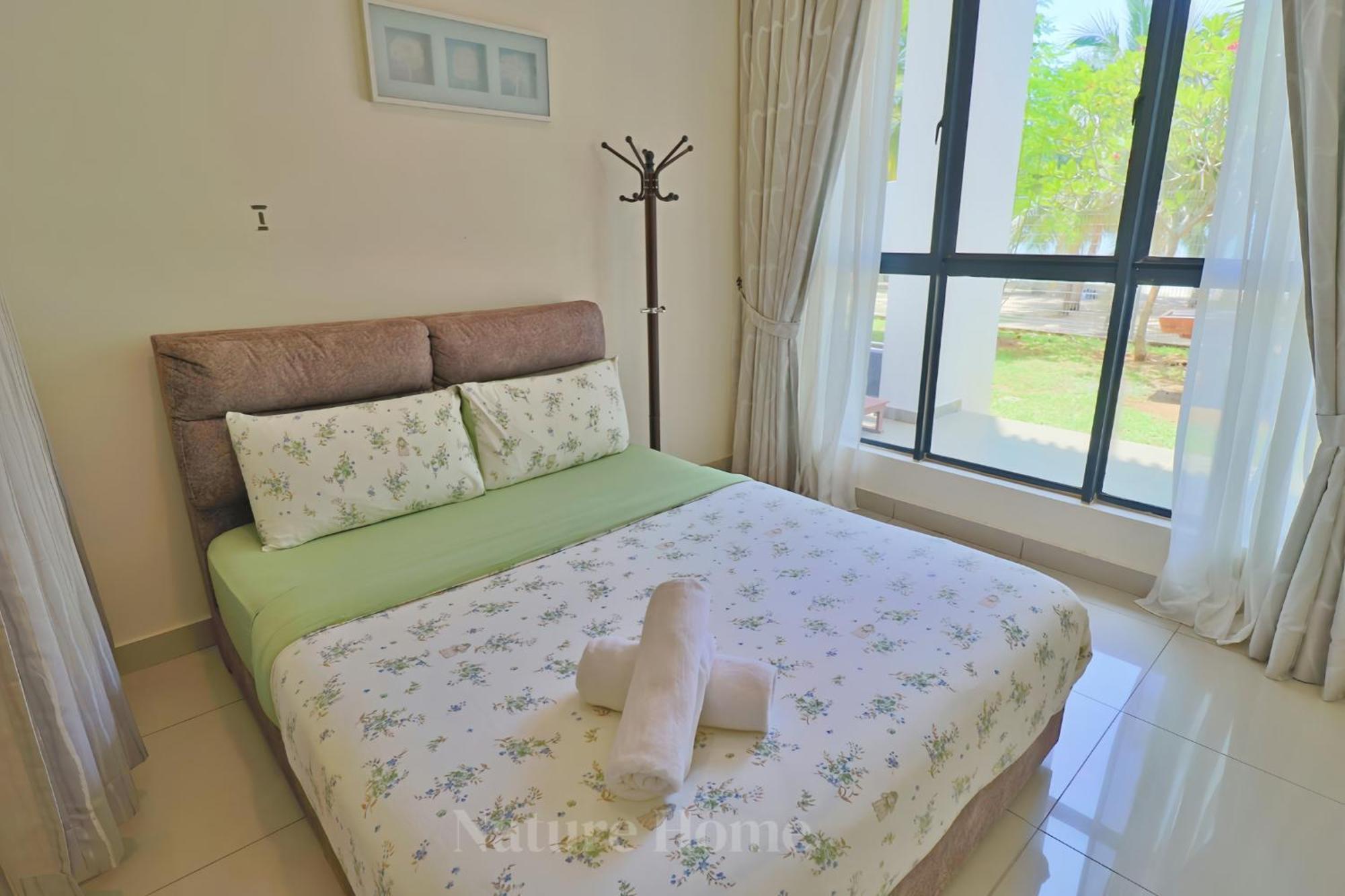 Apartment Swiss Garden Residences Beachfront By Nature 2 Kuantan